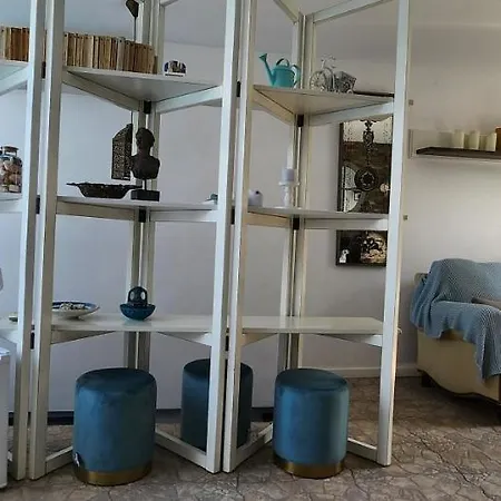 Willa Morii Pool Bukareszt