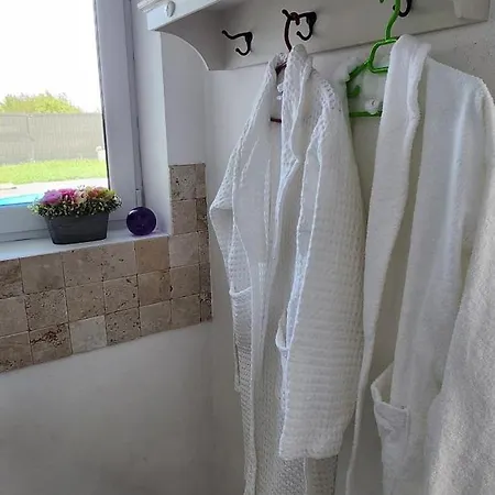 Morii Pool Вілла