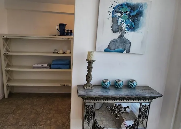 Vilă Morii Pool Bucureşti